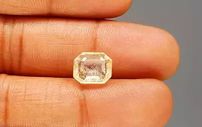 Yellow Topaz - 5.25 Carats