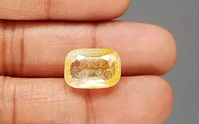 Yellow Topaz - 13.33 Carats
