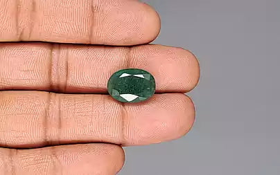 Emerald (Panna) - 8.73 Carats