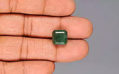 Emerald (Panna) - 6.56 Carats