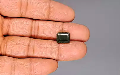 Emerald (Panna) - 3.75 Carats