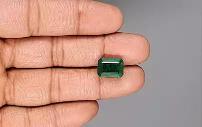 Emerald (Panna) - 8.10 Carats