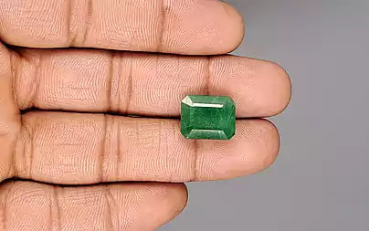 Emerald - 9.32 Carats (Panna - 10.16 Ratti)