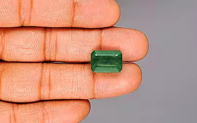 Emerald - 9.54 Carats (Panna - 10.40 Ratti)