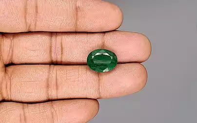 Emerald - 7.54 Carats (Panna - 8.22 Ratti)