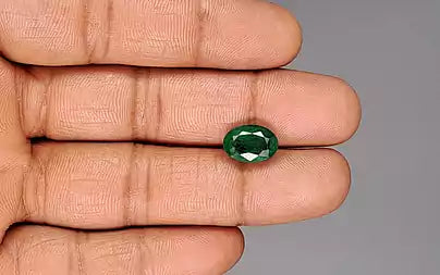 Emerald - 4.15 Carats (Panna - 4.52 Ratti)