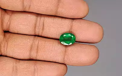 Emerald - 4.15 Carats (Panna - 4.52 Ratti)