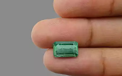 Emerald (Panna) - 3.50 Carats