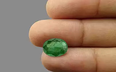 Emerald (Panna) - 2.91 Carats