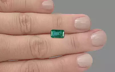 Emerald (Panna) - 2.68 Carats