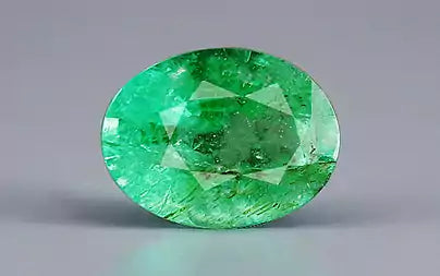Emerald (Panna) - 2.68 Carats