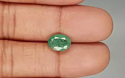 Emerald (Panna) - 2.61 Carats