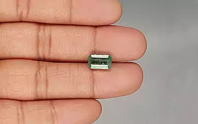 Emerald (Panna) - 3.20 Carats