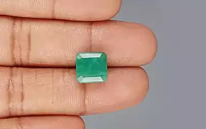 Emerald (Panna) - 6.45 Carats