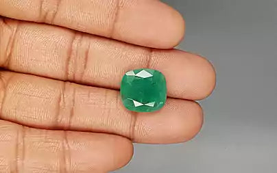 Emerald - 9.97 Carats (Panna - 10.87 Ratti)