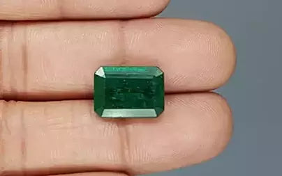 Emerald (Panna) - 6.40 Carats
