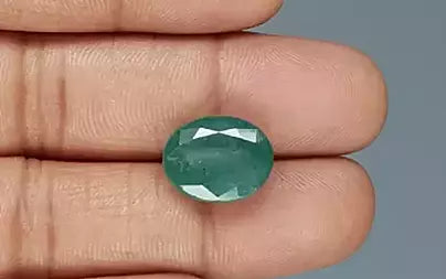 Emerald - 9.08 Carats (Panna - 9.90 Ratti)
