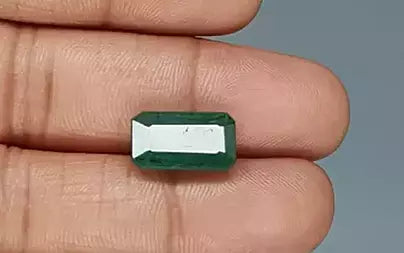 Emerald (Panna) - 7.65 Carats