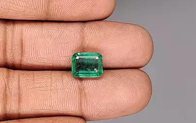 Emerald - 4.02 Carats (Panna - 4.38 Ratti)