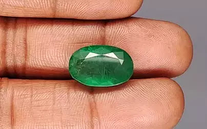 Emerald - 9.71 Carats (Panna - 10.58 Ratti)