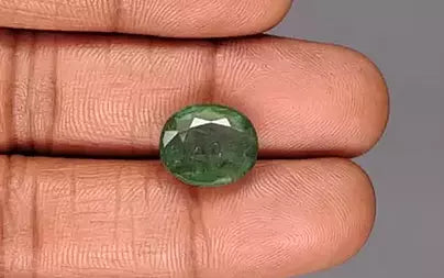 Emerald (Panna) - 6.40 Carats