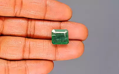Emerald - 8.58 Carats (Panna - 9.35 Ratti)