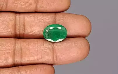 Emerald (Panna) - 6.83 Carats