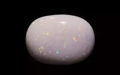 Opal - 13.96 Carats (Dudhiya Pathar - 15.36 Ratti)