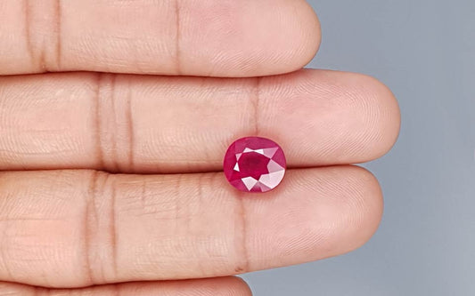 Ruby (Manik) Gemstone - 5.66 Carats