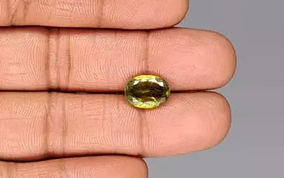 Peridot - 3.89 Carats