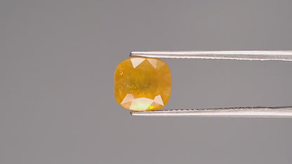 Yellow Sapphire - 4.57 Carats (Pukhraj - 4.98 Ratti)