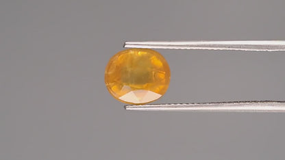 Yellow Sapphire (Pukhraj) - 4.89 Carats