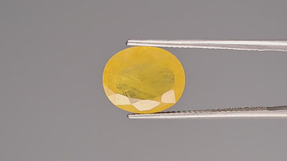 Yellow Sapphire - 6.22 Carats (Pukhraj - 6.78 Ratti)