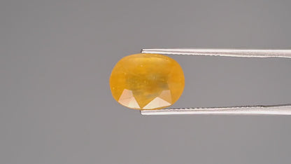 Yellow Sapphire - 6.95 Carats (Pukhraj - 7.58 Ratti)