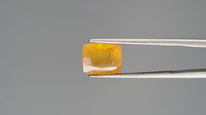 Yellow Sapphire (Pukhraj) - 4.65 Carats