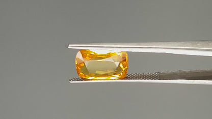 Yellow Sapphire - 5.25 Carats (Pukhraj - 5.72 Ratti)