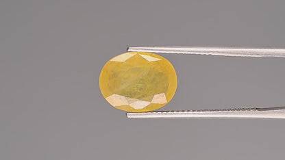 Yellow Sapphire - 4.98 Carats (Pukhraj - 5.43 Ratti)
