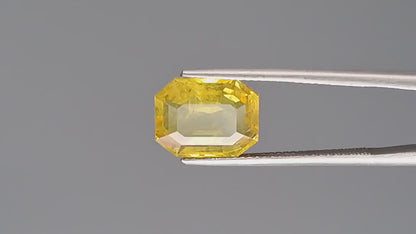 Yellow Sapphire - 6.23 Carats (Pukhraj - 6.79 Ratti)