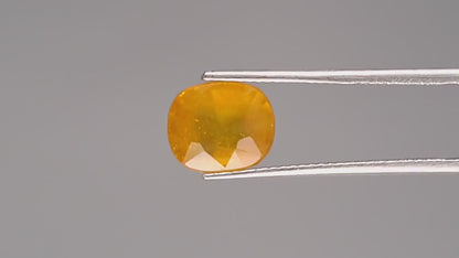 Yellow Sapphire (Pukhraj) - 4.19 Carats