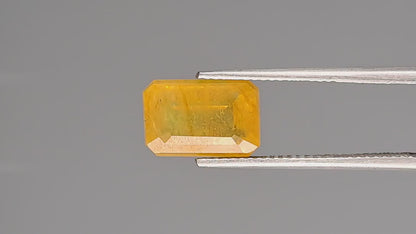 Yellow Sapphire - 6.35 Carats (Pukhraj - 6.92 Ratti)