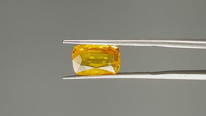 Yellow Sapphire - 3.70 Carats (Pukhraj - 4.03 Ratti)