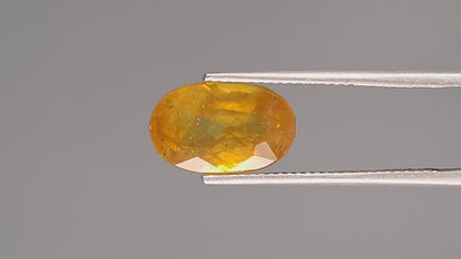 Yellow Sapphire - 5.65 Carats (Pukhraj - 6.16 Ratti)