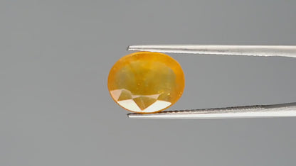 Yellow Sapphire - 5.33 Carats (Pukhraj - 5.81 Ratti)