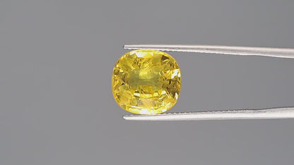 Yellow Sapphire - 6.02 Carats (Pukhraj - 6.56 Ratti)