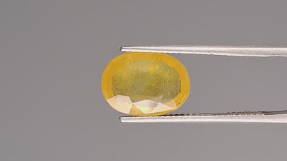 Yellow Sapphire - 5.39 Carats (Pukhraj - 5.88 Ratti)
