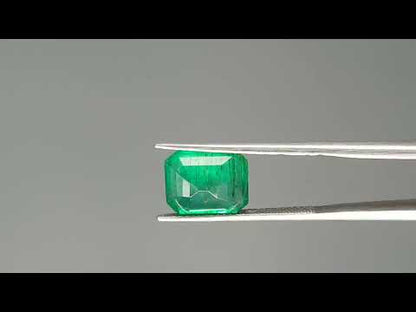 Emerald (Panna) - 3.51 Carats