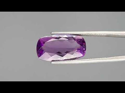 Amethyst - 8.25 Carats (Jamunia - 8.99 Ratti)