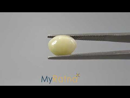 Cat's Eye - 4.46 Carats (Lahsuniya - 4.86 Ratti)