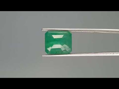 Emerald (Panna) - 5.28 Carats