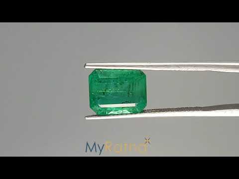 Emerald - 4.05 Carats (Panna - 4.41 Ratti)